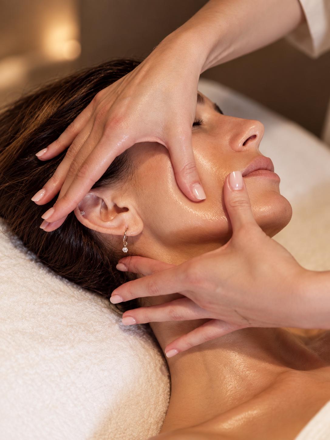 Face Shape Lifting Kobido Soin du visage · Anëa'Shape × Kobido